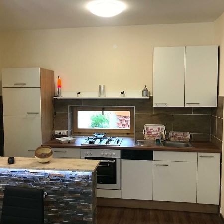 Candy Apartman Keszthely Extérieur photo